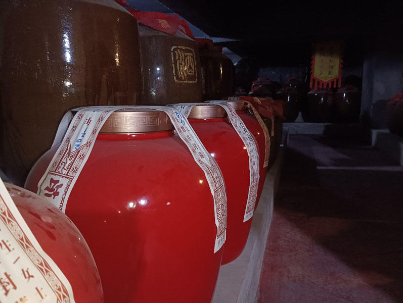 白酒贴牌厂家:酱酒知识--酱香白酒虽好，可99%的人不会品！